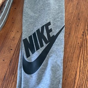 Nike leggings